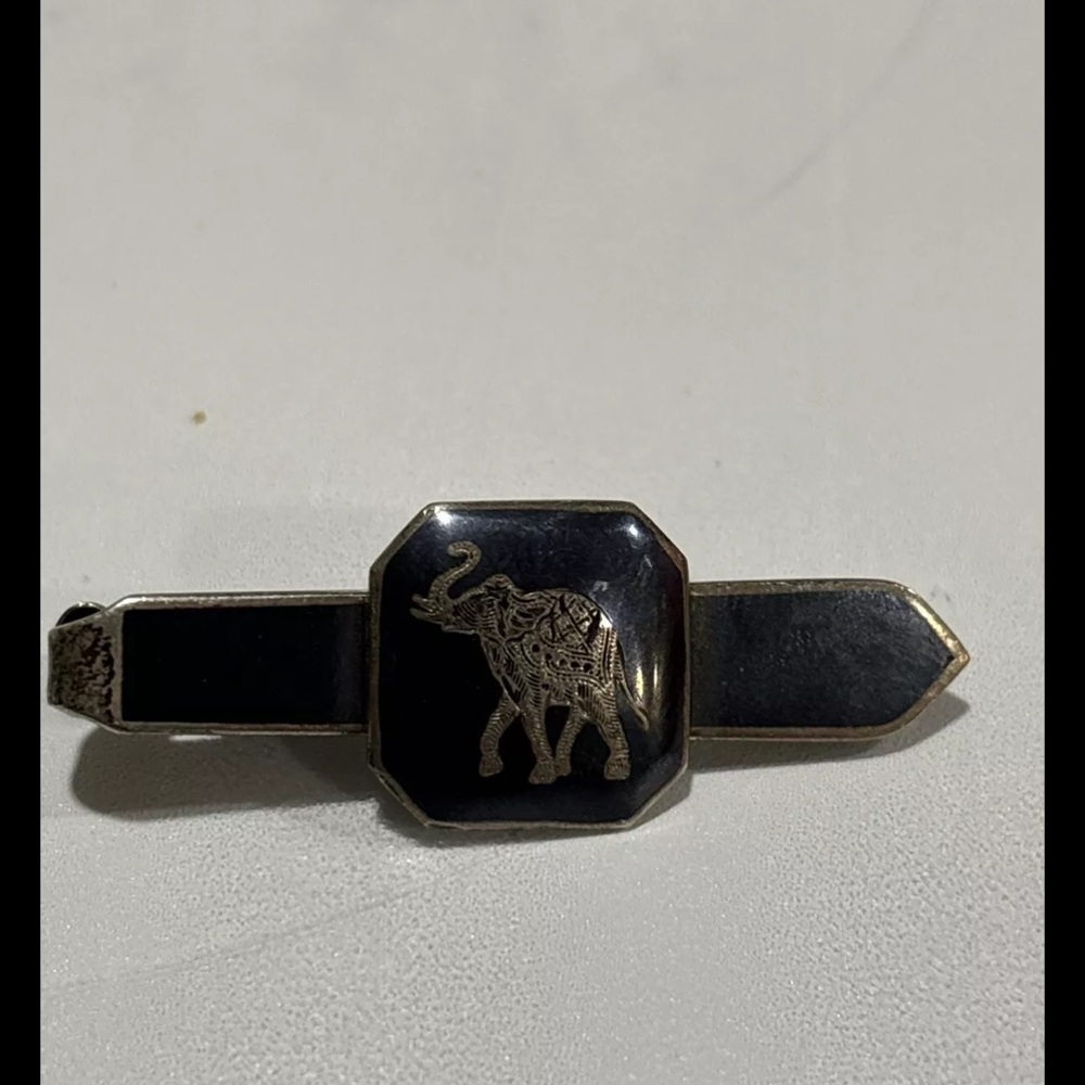 Siam Niello Elephant tie clip. Good Fortune VTG. Collectors